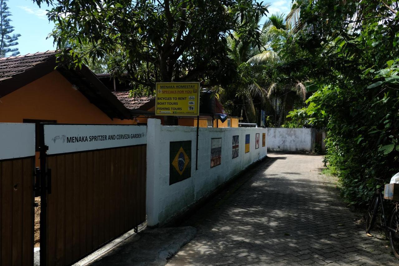 Menaka Homestay Tangalle Exterior photo